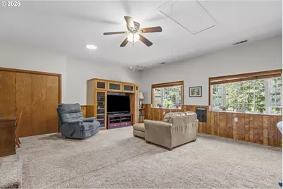 546 Bonnie Ct NW, Salem, OR 97304 - Photo 28
