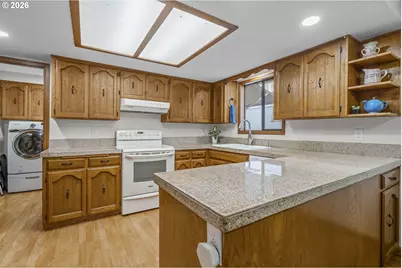 546 Bonnie Ct NW, Salem, OR 97304 - Photo 22