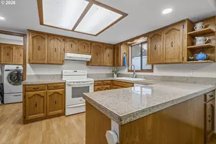 546 Bonnie Ct NW, Salem, OR 97304 - Photo 22