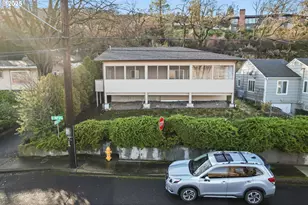 1610 Kelly Ave, The Dalles, OR 97058 - Photo 4