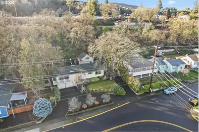 1610 Kelly Ave, The Dalles, OR 97058 - Photo 4