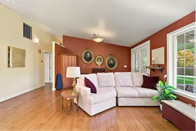1549 SW Fellows St, McMinnville, OR 97128 - Photo 12
