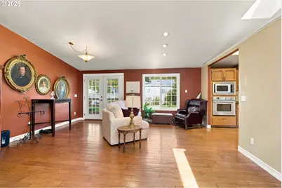 1549 SW Fellows St, McMinnville, OR 97128 - Photo 10