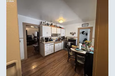 1408 N Cherry St, La Grande, OR 97850 - Photo 10