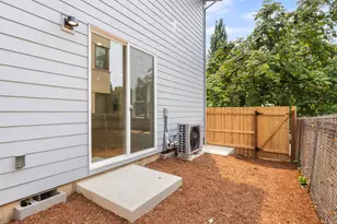 2727 SE Clinton St, Portland, OR 97202 - Photo 12