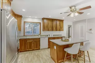 19605 SW Madeline St, Beaverton, OR 97078 - Photo 10