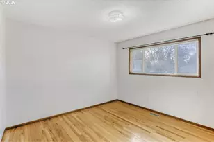 19605 SW Madeline St, Beaverton, OR 97078 - Photo 22