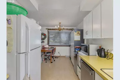 3706 NE 45th St, Vancouver, WA 98661 - Photo 12