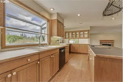 17799 NW Elkcrest Ct, Portland, OR 97229 - Photo 12