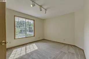 17799 NW Elkcrest Ct, Portland, OR 97229 - Photo 30