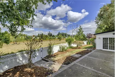 17799 NW Elkcrest Ct, Portland, OR 97229 - Photo 34