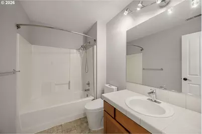 7024 NE Cherry Dr, Hillsboro, OR 97124 - Photo 24