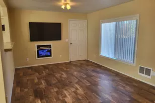 963 Crocker St, Coos Bay, OR 97420 - Photo 8