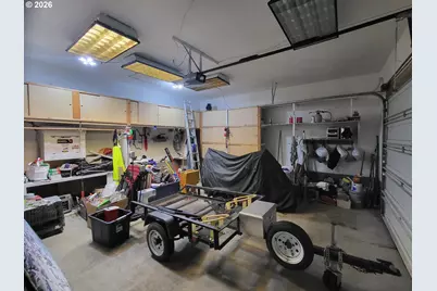 963 Crocker St, Coos Bay, OR 97420 - Photo 36