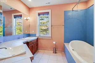 9309 NW Finzer Ct, Portland, OR 97229 - Photo 30