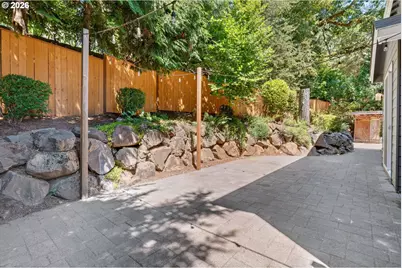 2235 Crestview Dr, West Linn, OR 97068 - Photo 38