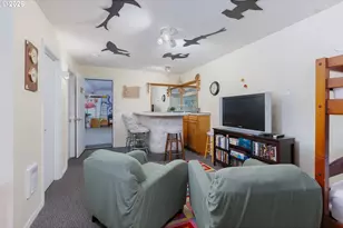 202 NW Oceania Dr, Waldport, OR 97394 - Photo 32