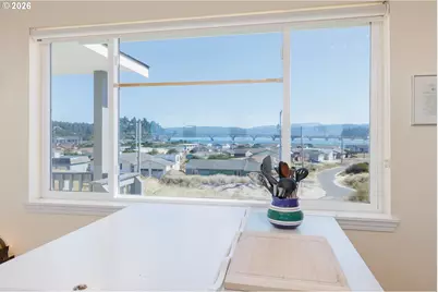 202 NW Oceania Dr, Waldport, OR 97394 - Photo 12