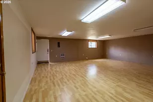 25371 Perkins Rd, Veneta, OR 97487 - Photo 18