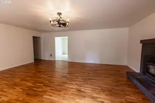 25371 Perkins Rd, Veneta, OR 97487 - Photo 12