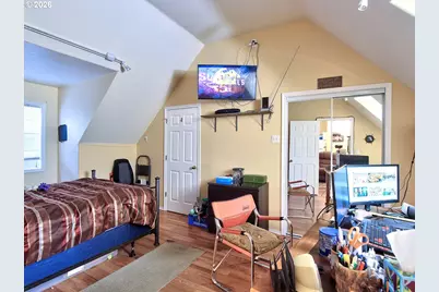 13392 SW Bradley Ln, Portland, OR 97224 - Photo 40