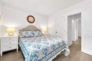 7630 N Drummond Ave, Portland, OR 97217 - Photo 22