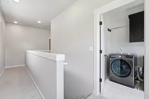 2364 SE Audubon Ave, Salem, OR 97302 - Photo 12