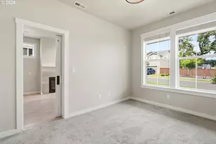 2364 SE Audubon Ave, Salem, OR 97302 - Photo 4