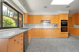 1550 SW Mitchell St, Portland, OR 97239 - Photo 20