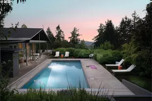 1550 SW Mitchell St, Portland, OR 97239 - Photo 2