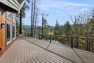 138 Santiam St, Gates, OR 97346 - Photo 10