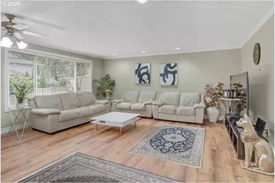 5660 SW Glenbrook Rd, Beaverton, OR 97007 - Photo 8