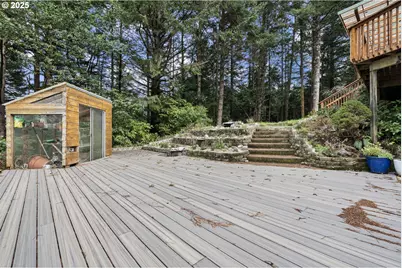 4 Doug Johnson Ln, Port Orford, OR 97465 - Photo 32