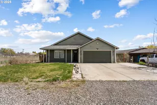 335 SE 3rd St, Irrigon, OR 97844 - Photo 2