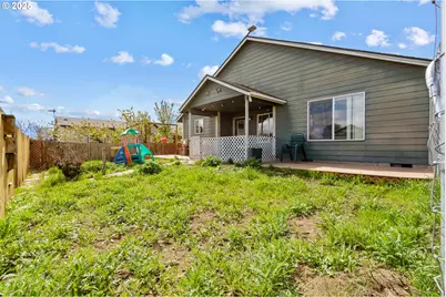 335 SE Third St, Irrigon, OR 97844 - Photo 20