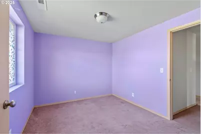 335 SE Third St, Irrigon, OR 97844 - Photo 16