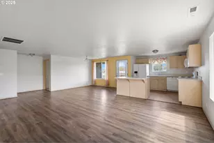 335 SE 3rd St, Irrigon, OR 97844 - Photo 10