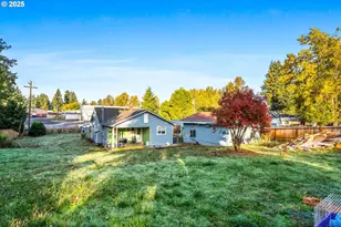 1306 Clark Mill Rd, Sweet Home, OR 97386 - Photo 20