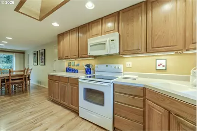 3377 Onyx Pl, Eugene, OR 97405 - Photo 22