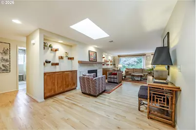 3377 Onyx Pl, Eugene, OR 97405 - Photo 6