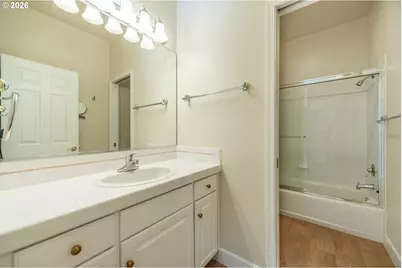 3279 Lakemont Dr, Eugene, OR 97408 - Photo 24