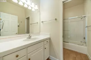 3279 Lakemont Dr, Eugene, OR 97408 - Photo 24