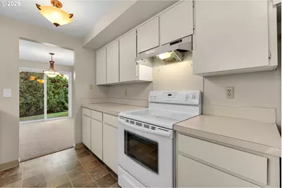 4613 E 18th St #9, Vancouver, WA 98661 - Photo 8