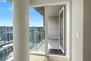 1075 NW Northrup St, Portland, OR 97209 - Photo 14