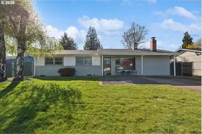 2137 SE 179th Ave, Portland, OR 97233 - Photo 2