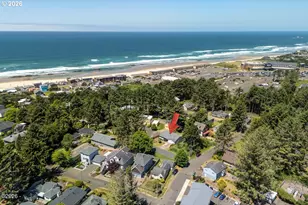 1925 NW 38th St, Lincoln City, OR 97367 - Photo 24