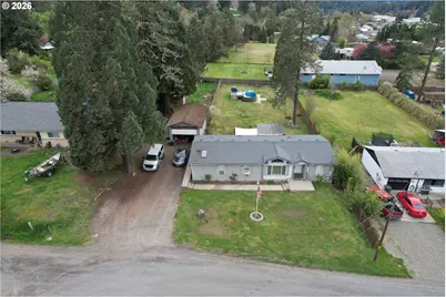 261 S Estella St, Glide, OR 97443 - Photo 1