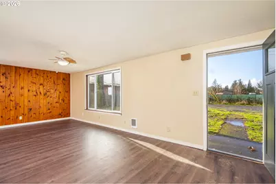 24743 Warthen Rd, Elmira, OR 97437 - Photo 2