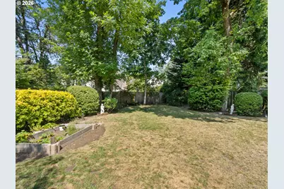 5754 Charles Cir, Lake Oswego, OR 97035 - Photo 32
