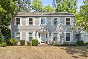 5754 Charles Cir, Lake Oswego, OR 97035 - Photo 1